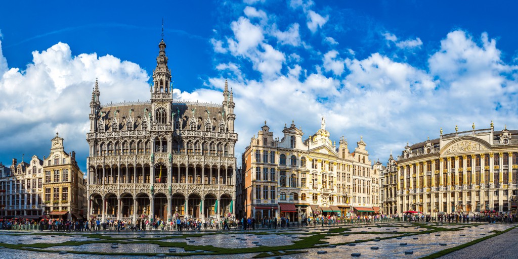 Flüge von Wien nach Brüssel günstig buchen | idealo